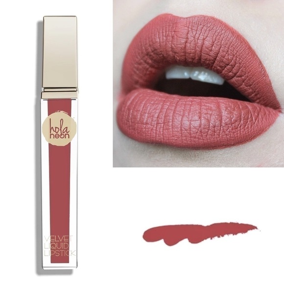 Makeup Bundle - Picture 7 of 11